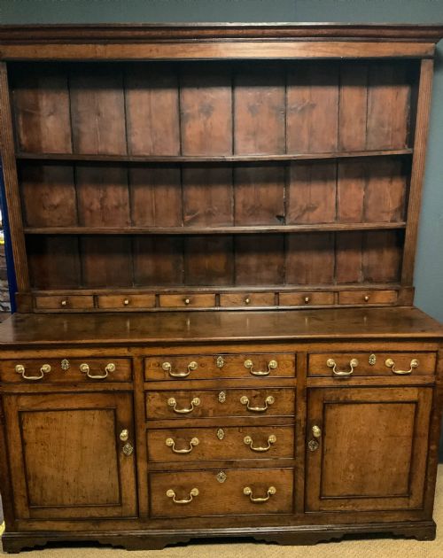 Very Good 18th Century Oak Dresser