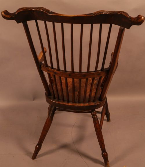 POSSIBLY UNIQUE WINDSOR CHAIR SNAKE HEAD CARVINGS - ADDITIONAL PHOTO 2