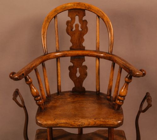 A RARE VICTORIAN CHILDS EXERCISE CHAIR YEW WOOD - ADDITIONAL PHOTO 4