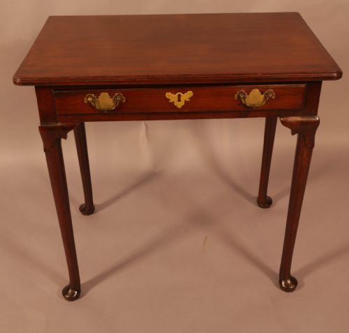 a george ii single drawer side table mahogany - CATEGORY: ANTIQUE TABLES - DATED 18TH CENTURY