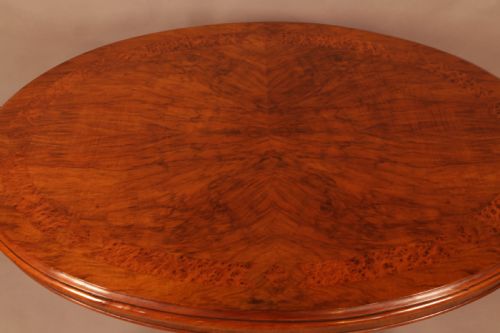 A VICTORIAN WINDOW TABLE IN BURR WALNUT - ADDITIONAL PHOTO 7
