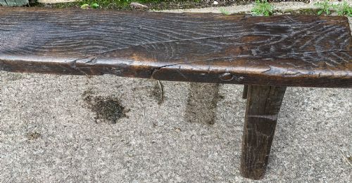 A LARGE 18TH CENTURY OAK BENCH FROM THE ARCHBISHOPS PALACE YORK - ADDITIONAL PHOTO 3