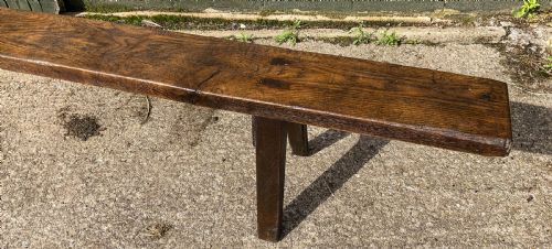 18TH C OAK BENCH FROM BISHOPTHORPE PALACE YORK - ADDITIONAL PHOTO 2