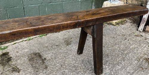 18TH C OAK BENCH FROM BISHOPTHORPE PALACE YORK - ADDITIONAL PHOTO 3