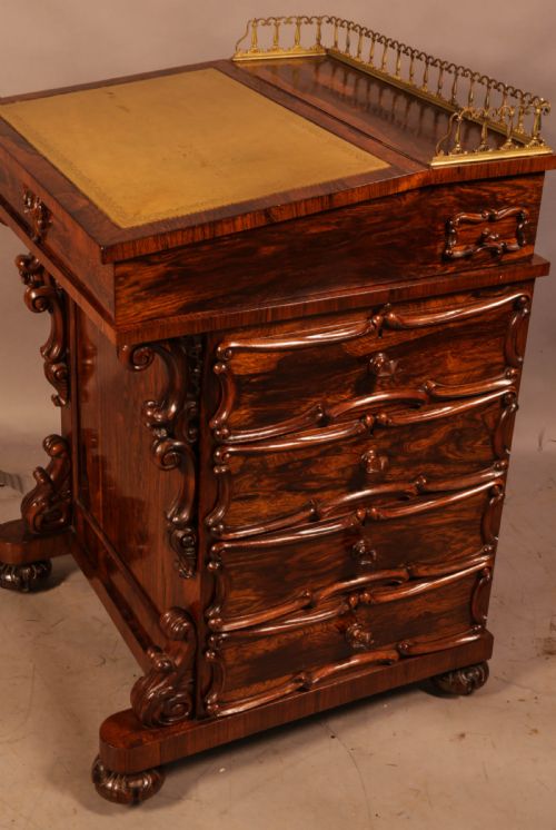 A SUPERB VICTORIAN DAVENPORT DESK IN ROSEWOOD - ADDITIONAL PHOTO 3