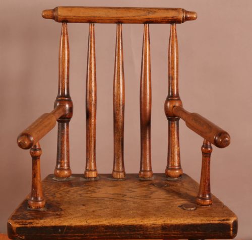 A RARE CHILDS CHAIR - ADDITIONAL PHOTO 6