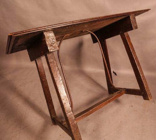 AN INTERESTING CONTINENTAL SIDE TABLE - ADDITIONAL PHOTO 5