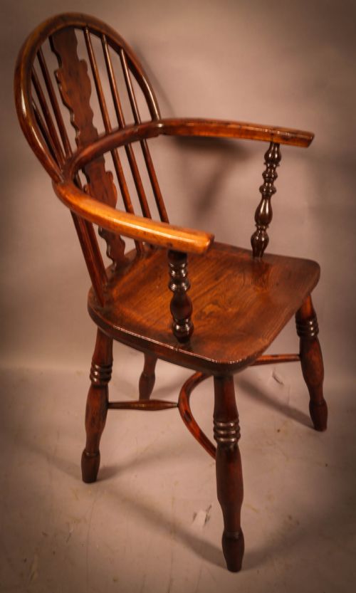 A VERY UNUSUAL YEW WOOD WINDSOR CHAIR C 1830 - ADDITIONAL PHOTO 1