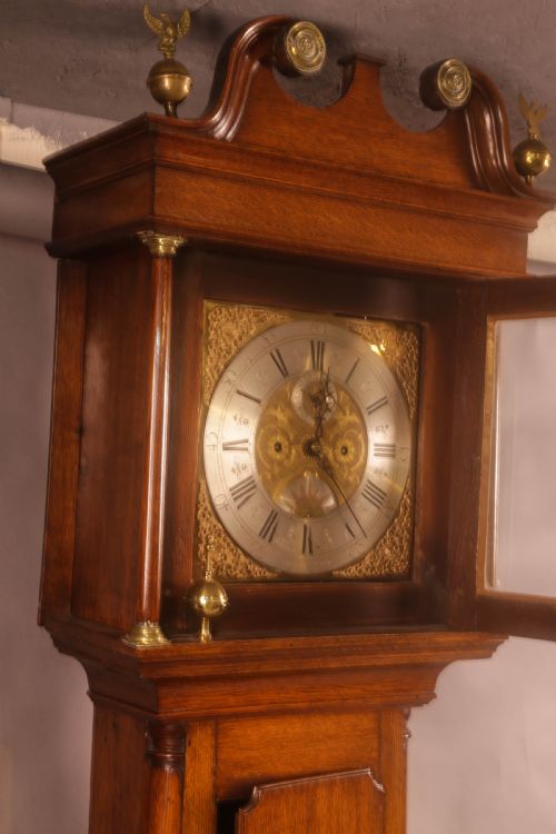 8 DAY OAK CASED BRASS DIAL LONGCASE CLOCK WILLIAM ATKINSON OF SHEFFIELD - ADDITIONAL PHOTO 1