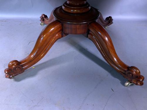 A SUPERB MAHOGANY BREAKFAST DINING TABLE IN MAHOGANY - ADDITIONAL PHOTO 4