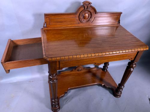 A VICTORIAN SERVING TABLE IN MAHOGANY - ADDITIONAL PHOTO 9