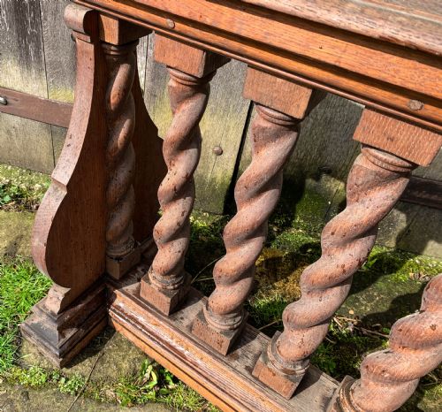 AN OAK ALTER RAIL FROM YORK MINSTER - ADDITIONAL PHOTO 5