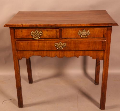 an english walnut side table original - CATEGORY: ANTIQUE TABLES - DATED 17TH CENTURY