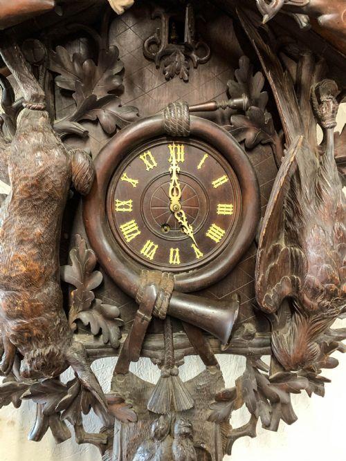 A FABULUS MASSIVE BLACK FOREST WALL CLOCK - ADDITIONAL PHOTO 6