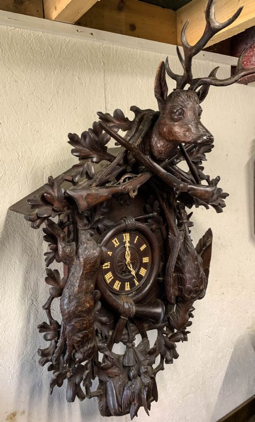 A FABULUS MASSIVE BLACK FOREST WALL CLOCK - ADDITIONAL PHOTO 10