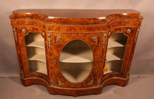 A VERY GOOD VICTORIAN BURR WALNUT CREDENZA - ADDITIONAL PHOTO 1