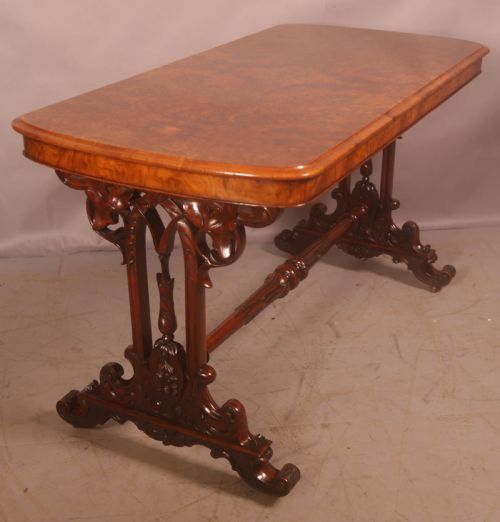 A GOOD QUALITY VICTORIAN BURR WALNUT WINDOW TABLE - ADDITIONAL PHOTO 3