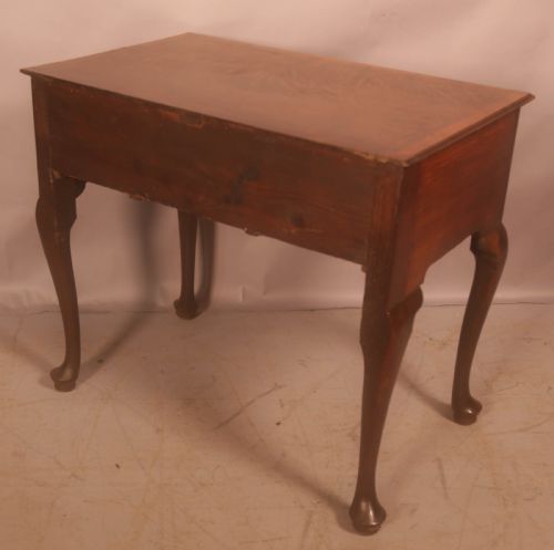 AN OAK CABRIOLE LEG SIDE TABLE C 1750 - ADDITIONAL PHOTO 8
