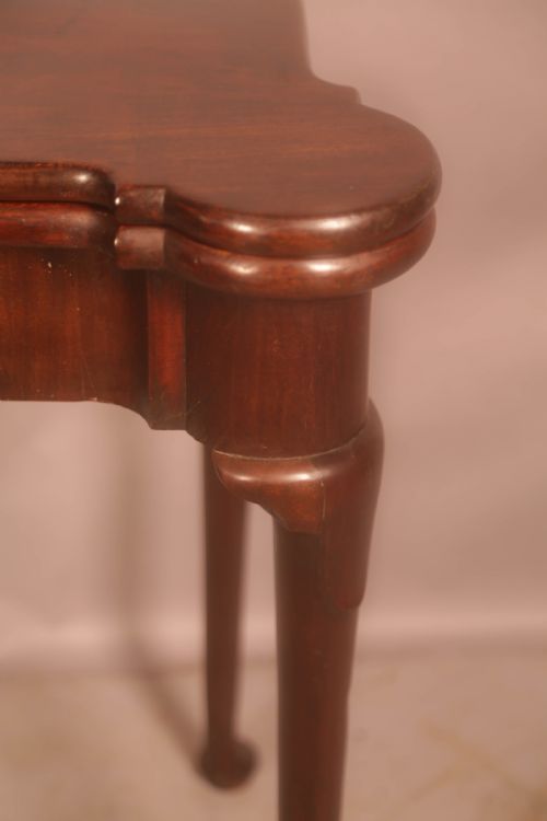 A GEORGE II CARD TABLE WITH GUINEA WELLS - ADDITIONAL PHOTO 10
