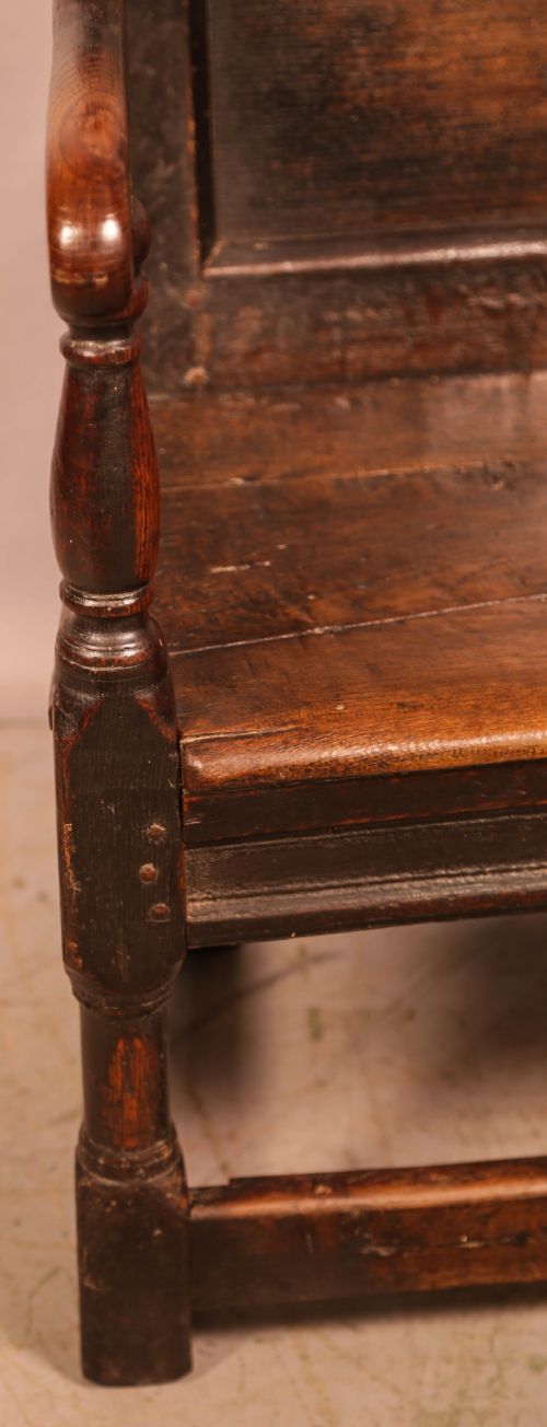 A 17TH CENTURY WAINSCOTT ARMCHAIR - ADDITIONAL PHOTO 6