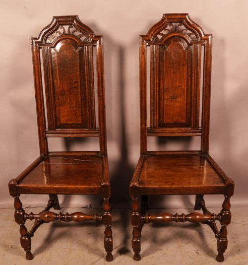 a super pair of 17th century oak hall chairs - CATEGORY: ANTIQUE CHAIRS - DATED 17TH CENTURY