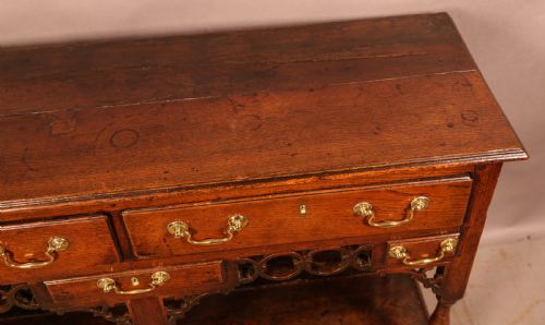 A SUPERB GEORGIAN OAK SERVING DRESSER C 1750 - ADDITIONAL PHOTO 10