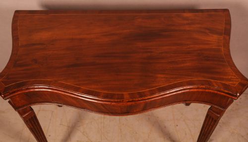 A SUPER 18TH CENTURY GAMES TABLE SERPENTINE OUTLINE C 1760 - ADDITIONAL PHOTO 1