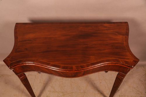 A SUPER 18TH CENTURY GAMES TABLE SERPENTINE OUTLINE C 1760 - ADDITIONAL PHOTO 2