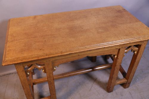 A GOOD 19TH CENTURY GOTHIC SERVING TABLE OAK - ADDITIONAL PHOTO 4