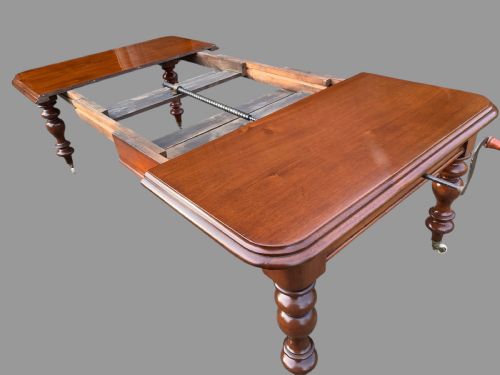 A VICTORIAN MAHOGANY EXTENDING DINING TABLE SEATS 10 - ADDITIONAL PHOTO 6