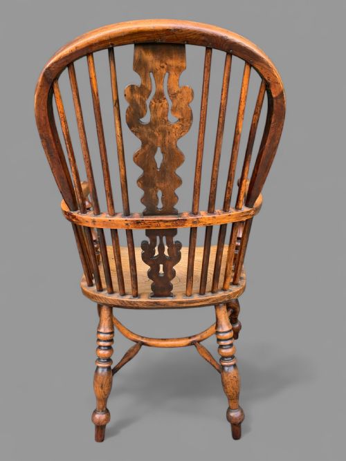 BENJAMIN GILLING YEW WOOD WINDSOR CHAIR - ADDITIONAL PHOTO 4