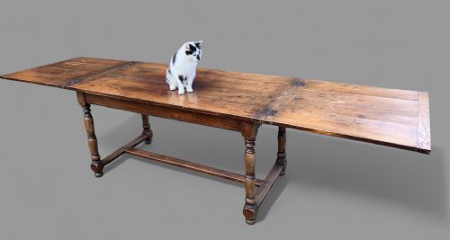 A FRENCH FARMHOUSE KITCHEN DINING TABLE IN OAK VERY LARGE - ADDITIONAL PHOTO 1