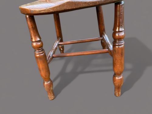 A SET OF 4 KITCHEN CHAIRS IN ASH AND ELM C1900 - ADDITIONAL PHOTO 6