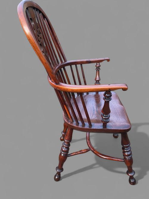 A SUPER YEW WOOD HIGH WINDSOR CHAIR BY GABBITASS OF WORKSOP - ADDITIONAL PHOTO 4