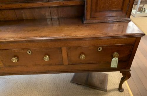 18TH CENTURY OAK DRESSER - ADDITIONAL PHOTO 4
