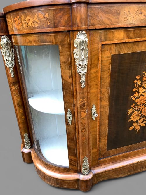 A GOOD VICTORIAN BURR WALNUT CREDENZA - ADDITIONAL PHOTO 2