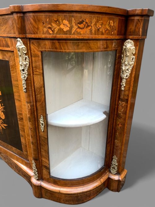 A GOOD VICTORIAN BURR WALNUT CREDENZA - ADDITIONAL PHOTO 6
