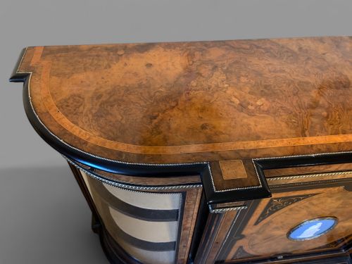 A FINE VICTORIAN BURR WALNUT CREDENZA - ADDITIONAL PHOTO 3