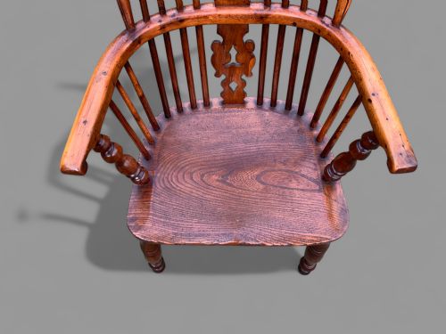 A SUPER BEST MODEL WINDSOR CHAIR IN YEW WOOD WITH AN ELM SEAT - ADDITIONAL PHOTO 9