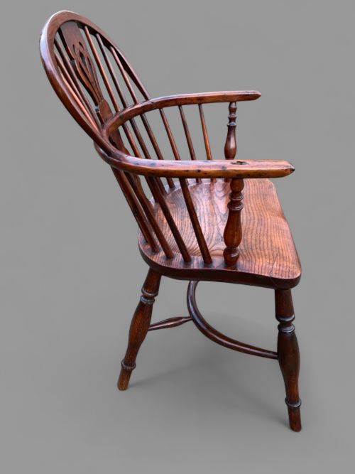 A YEW WOOD LOW BACK WINDSOR CHAIR C 1840 - ADDITIONAL PHOTO 1