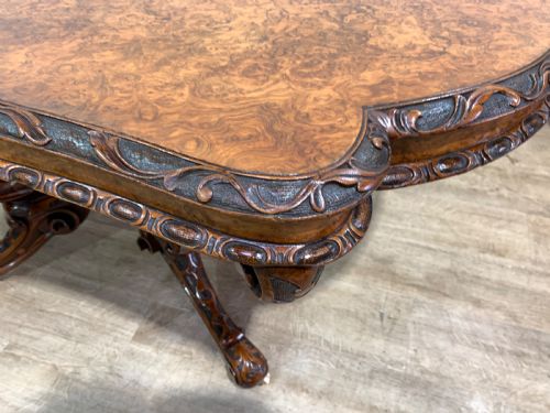 A VERY GOOD VICTORIAN BURR WALNUT CENTRE TABLE - ADDITIONAL PHOTO 12