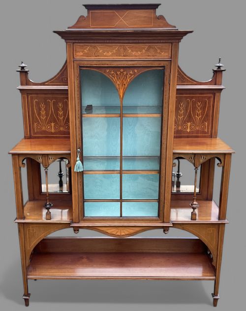 a very attractive victorian display cabinet - CATEGORY: ANTIQUE CABINETS - DATED VICTORIAN