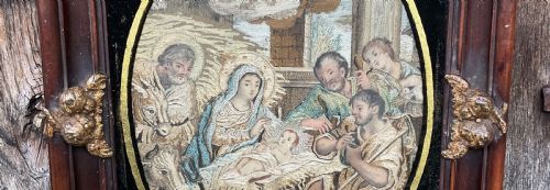 A SUPERB 18TH CENTURY RELIGIOUS NEEDLEWORK PICTURE IN SILK - ADDITIONAL PHOTO 2