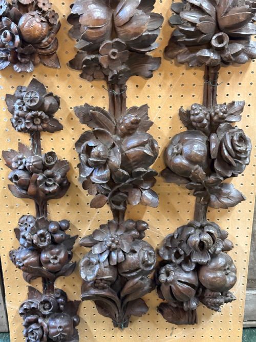 TWO PAIRS OF CARVED LIME WOOD DECORATIVE PANELS - ADDITIONAL PHOTO 1