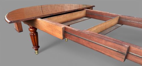 A SUPER AND RARE EARLY VICTORIAN EXTENDING DINING TABLE SEATS UP TO 18 - ADDITIONAL PHOTO 19