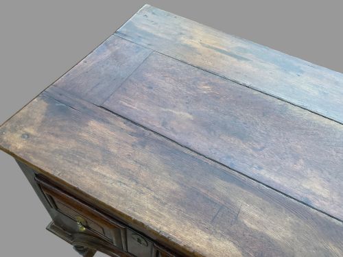 AN UNUSUAL GEORGIAN SERVING DRESSER IN OAK - ADDITIONAL PHOTO 10