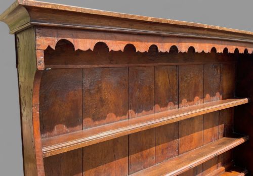 A VERY GOOD WELSH DRESSER FROM LLANWRST AREA C 1750 - ADDITIONAL PHOTO 6