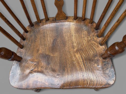 A MATCHING SET OF 10 WINDSOR ARMCHAIRS IN ASH AND ELM - ADDITIONAL PHOTO 9