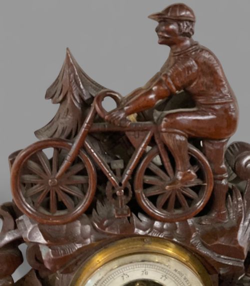 A FABULOUS BLACK FOREST BAROMETER FRAME - ADDITIONAL PHOTO 8
