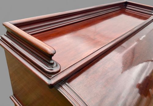 A VERY IMPRESSIVE AND LARGE 19TH CENTURY CYLINDER DESK - ADDITIONAL PHOTO 10